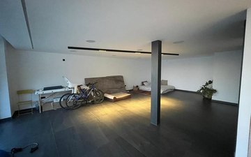 Property slide 11