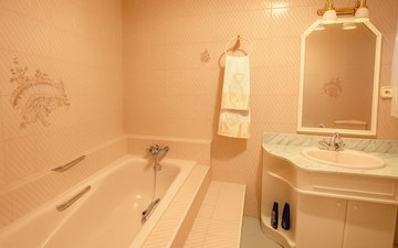 Property slide 23