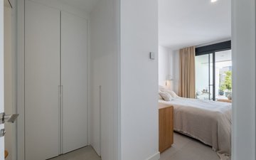 Property slide 21