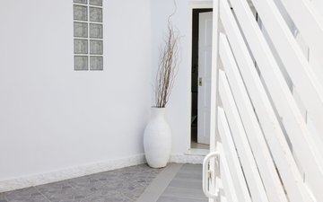 Property slide 80