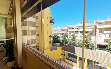 Property slide 10