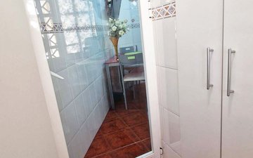 Property slide 18