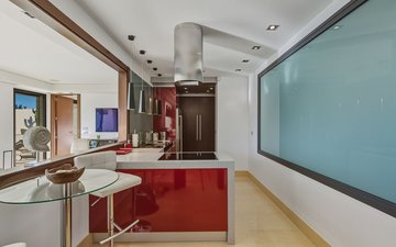 Property slide 10