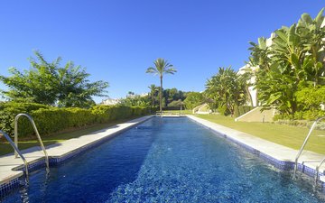 Property slide 17