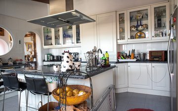 Property slide 18