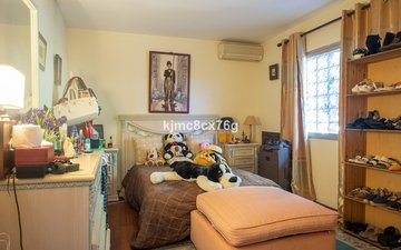 Property slide 25
