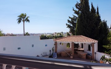 Property slide 33
