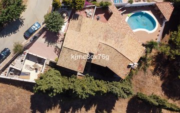 Property slide 39