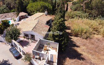Property slide 40