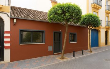 Property slide 14