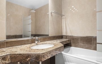 Property slide 17