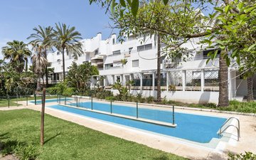Property slide 25