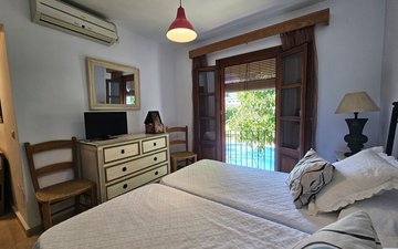 Property slide 15