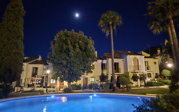 Property slide 21