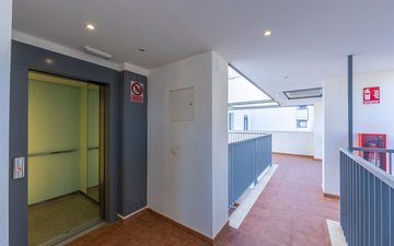 Property slide 58