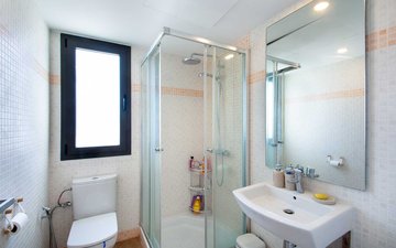 Property slide 19