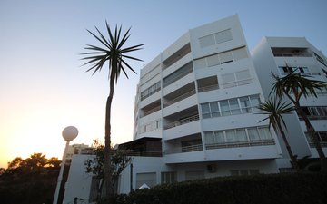 Property slide 14