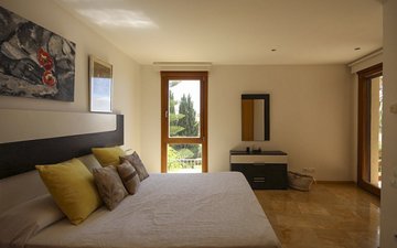 Property slide 14