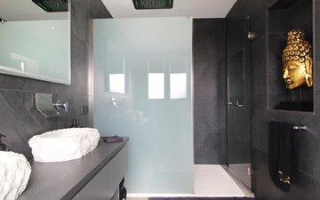 Property slide 20