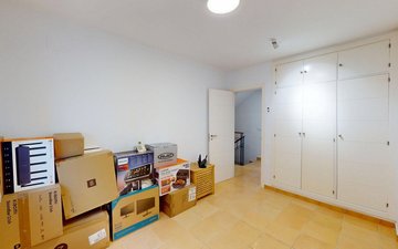 Property slide 16