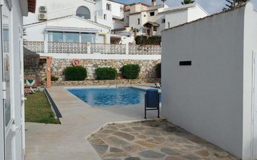 Property slide 16