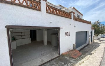 Property slide 17