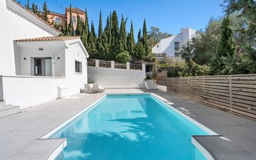 Property slide 39