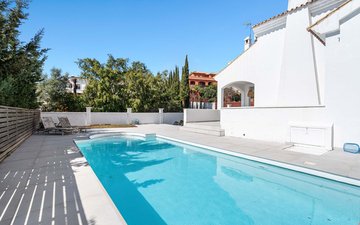 Property slide 41