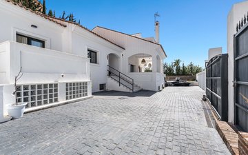 Property slide 45