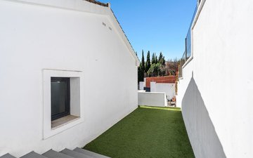 Property slide 47