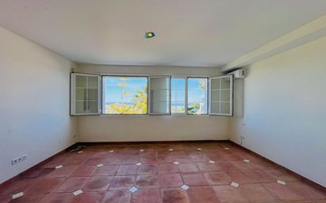 Property slide 38