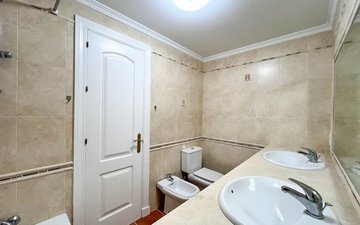Property slide 41