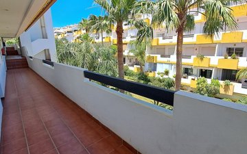 Property slide 18