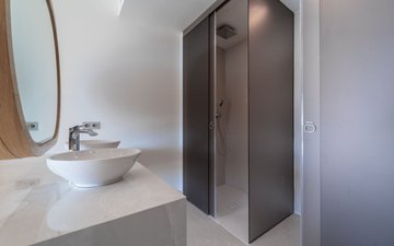 Property slide 19