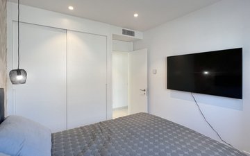 Property slide 24