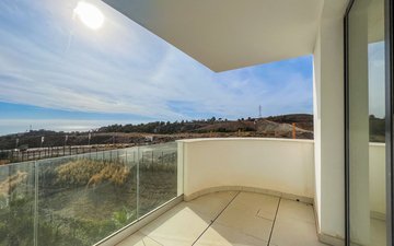 Property slide 39