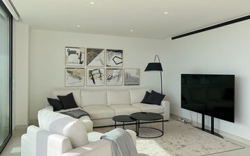 Property slide 9