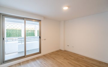 Property slide 14