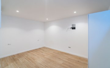 Property slide 30