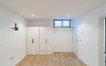 Property slide 33
