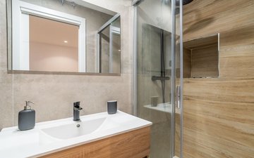 Property slide 35