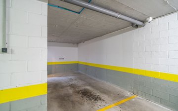 Property slide 39