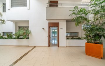 Property slide 42