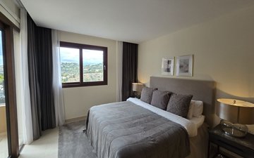Property slide 22