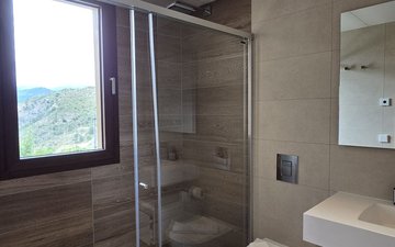 Property slide 24