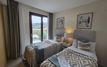 Property slide 25