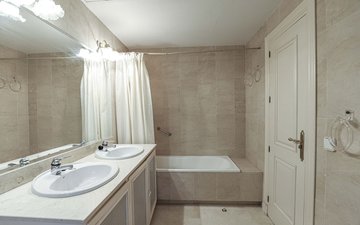 Property slide 17