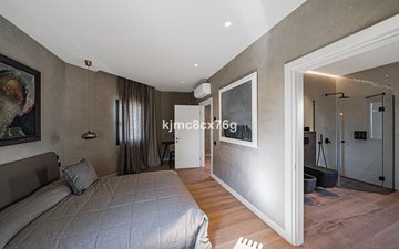 Property slide 50