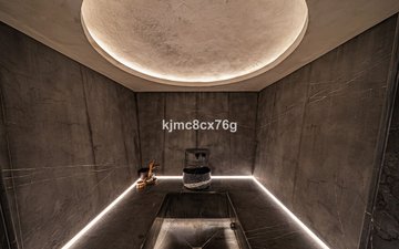 Property slide 82