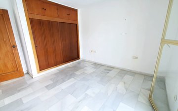 Property slide 14